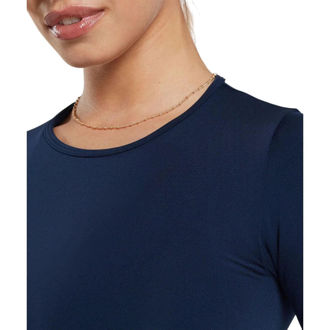 Seamless Long Sleeve Crop Top: Everyday Essential