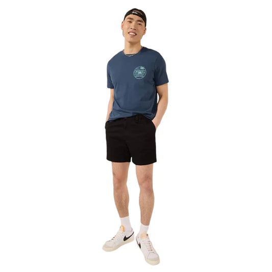 Casual Black Athletic Shorts Outfit